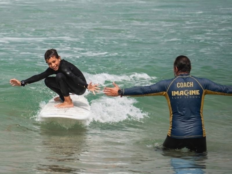 Kids surf lessons comporta