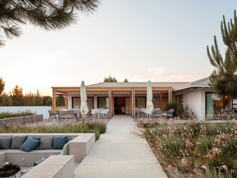 Spatia comporta luxury villas